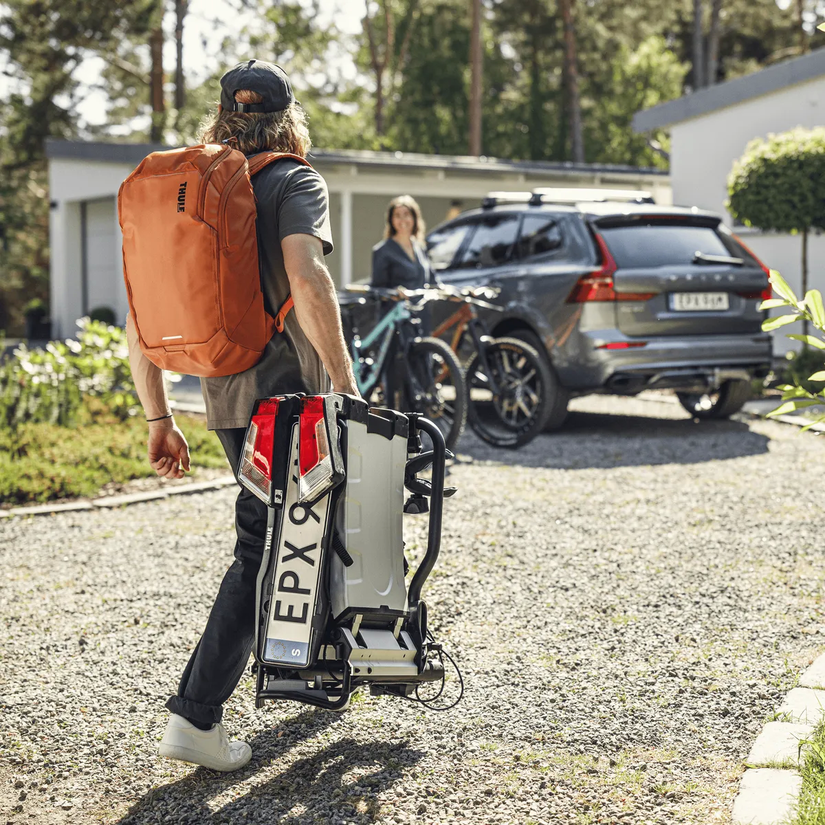 Thule EasyFold XT 2 933 fietsendrager voor 2 fietsen zwart met aluminium