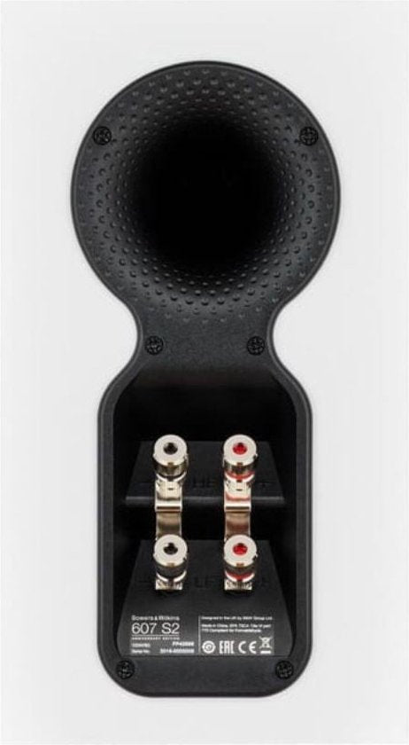 Bowers & Wilkins 607S2 AE wit