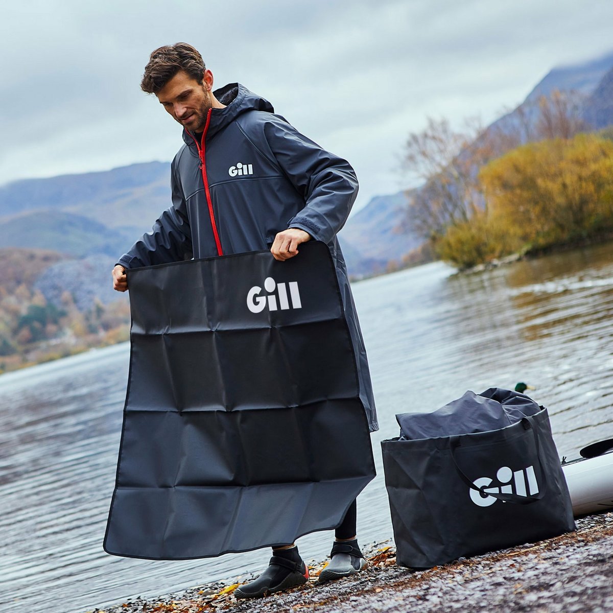Gill Changing Mat and Wet tas