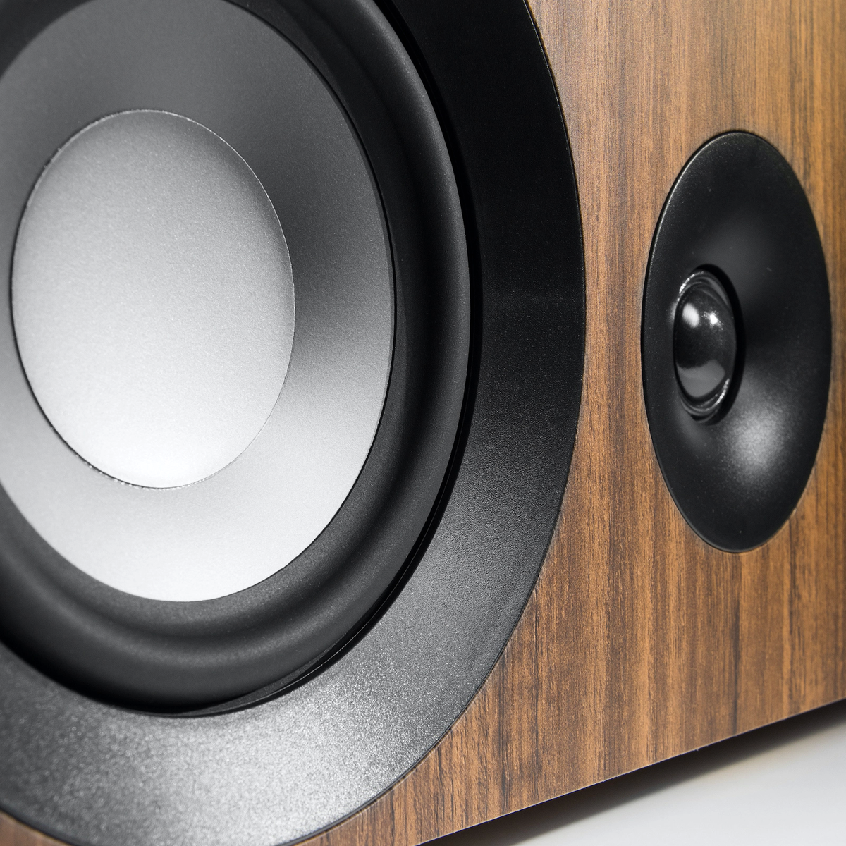 Jamo S83CEN WALNUT