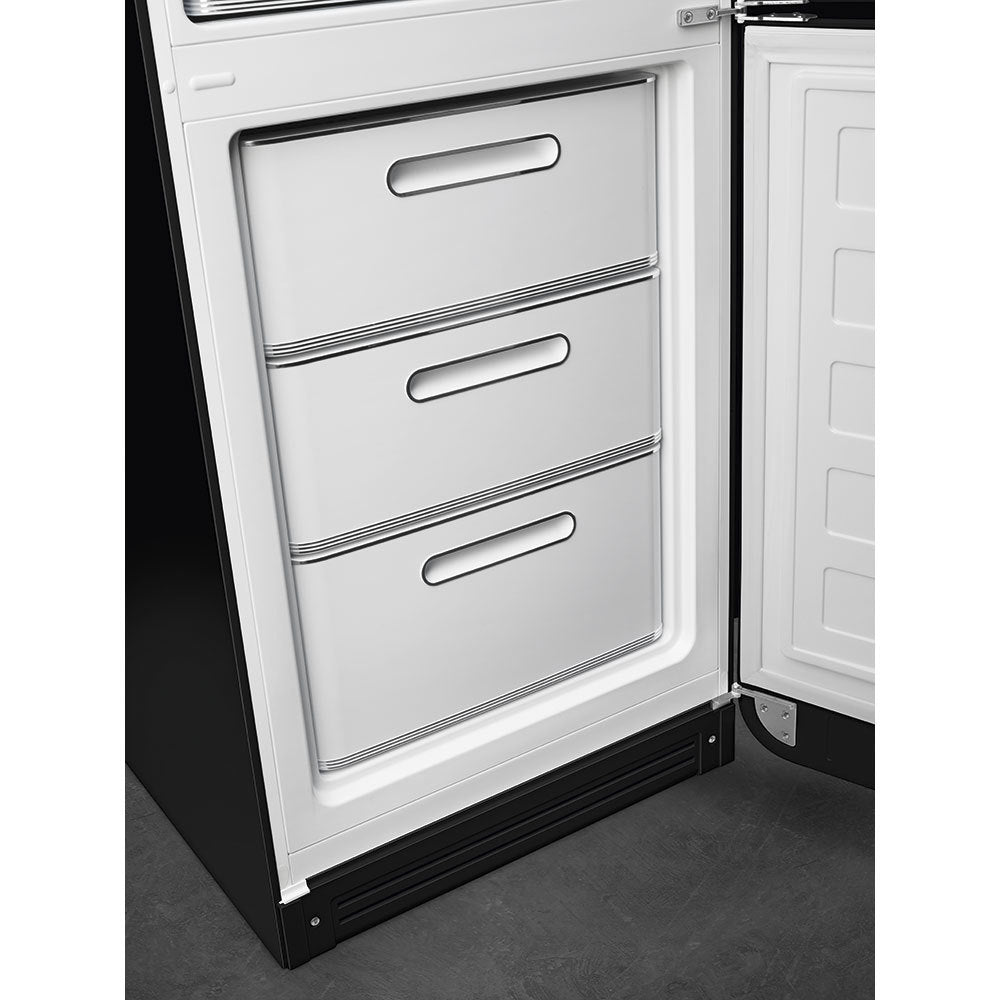 Smeg FAB32RBL5 Jaren 50 Model, deur draaiend naar rechts