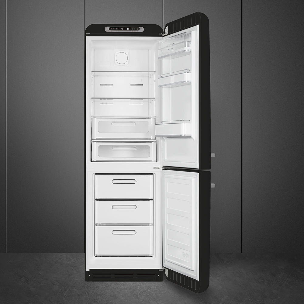 Smeg FAB32RBL5 Jaren 50 Model, deur draaiend naar rechts
