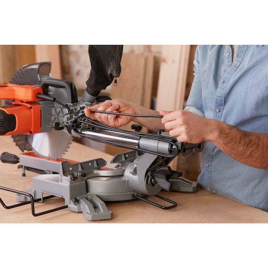 Black&Decker BES710-QS