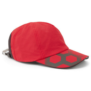 Gill Race pet rood