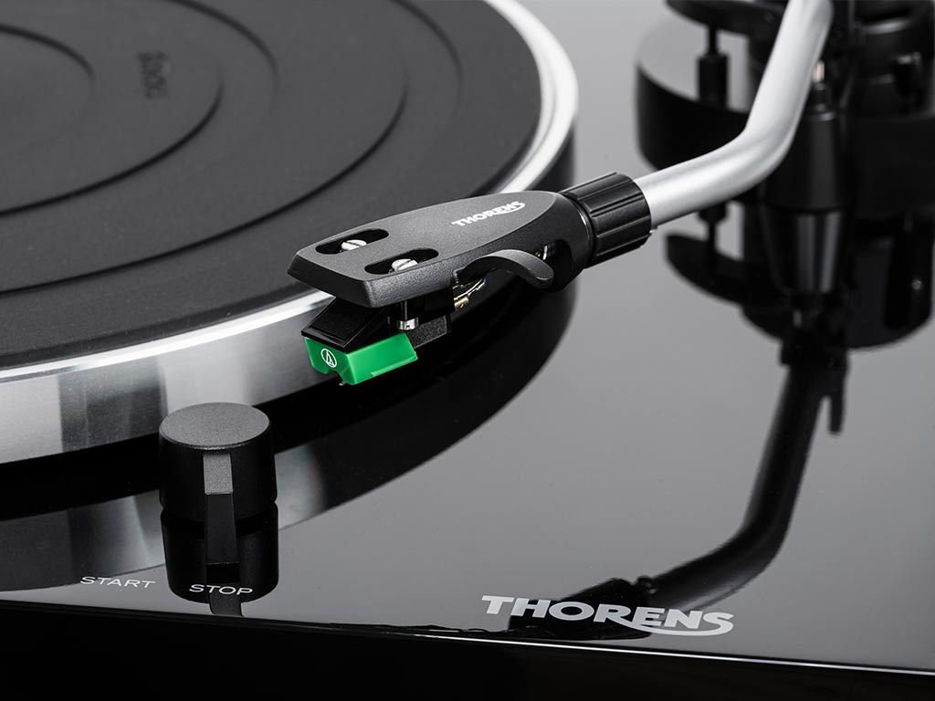 Thorens TD 204 zwart
