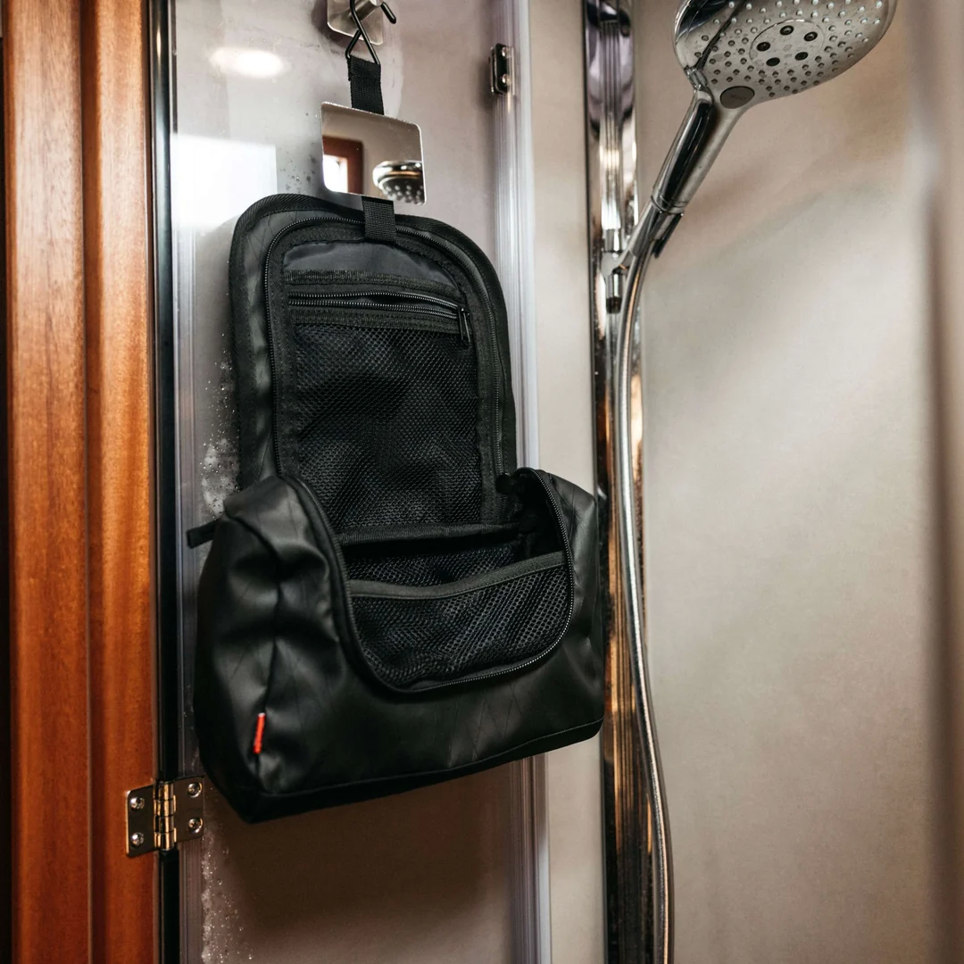 Gill Navigator Wash Bag