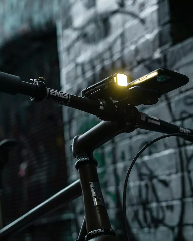 Knog Blinder Pro 900 koplamp zwart