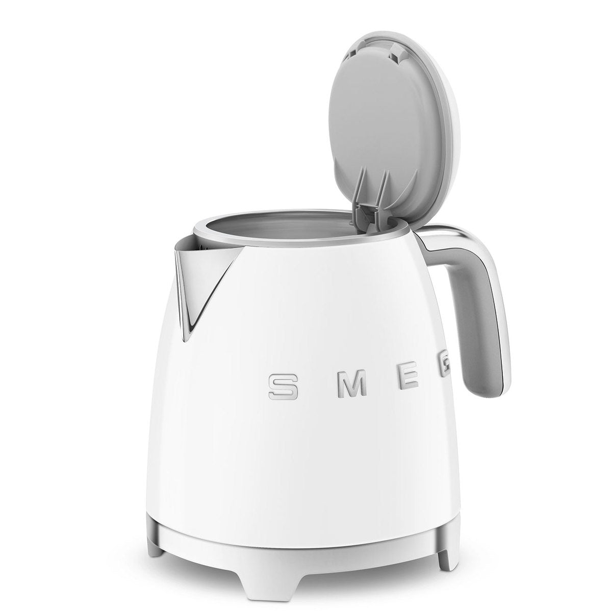 Smeg KLF05WHEU mini waterkoker jaren 50 model