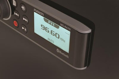 Fusion MS-RA70 FM, USB Bluetooth radio