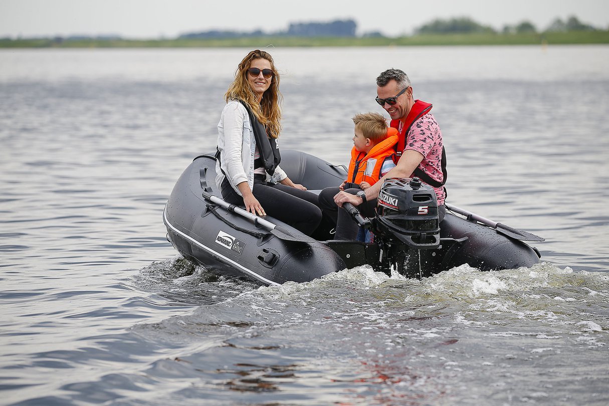 Suzuki DF5AL buitenboordmotor inclusief 135 euro "Suzuki Summerfun" voordeel