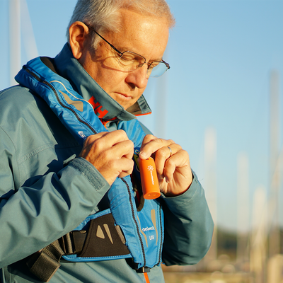 CrewWatcher Two Beacons man over boord alarm systeem