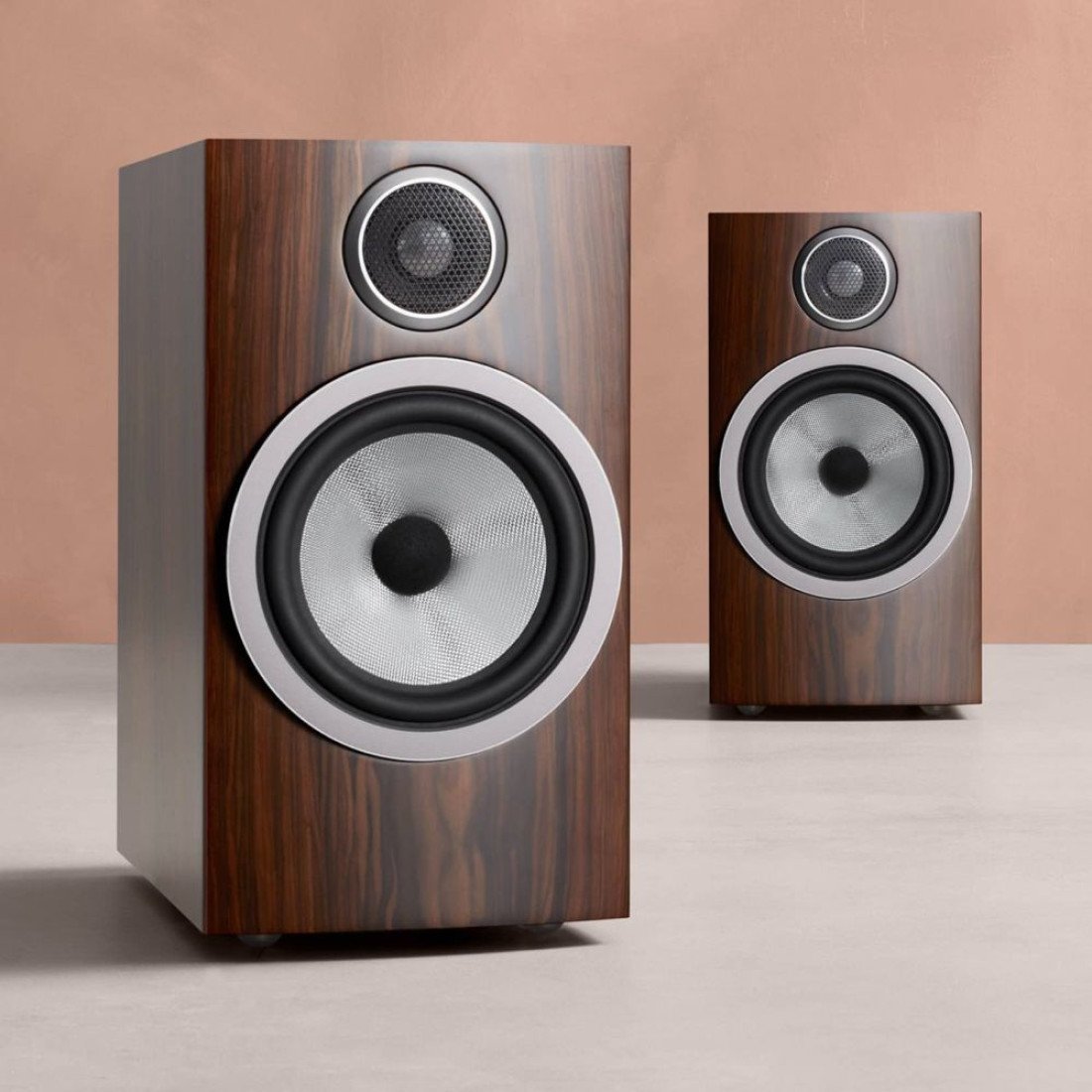 Bowers & Wilkins 707S3 mocca