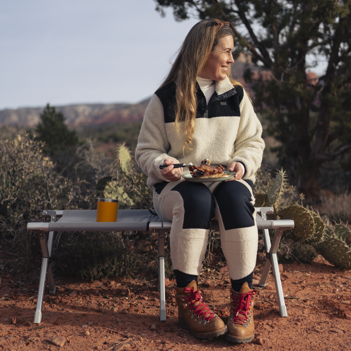 Dometic Compact Camp Bench