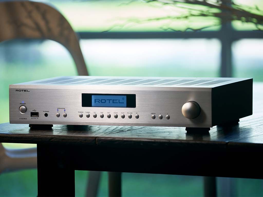 Rotel A12MKII zilver