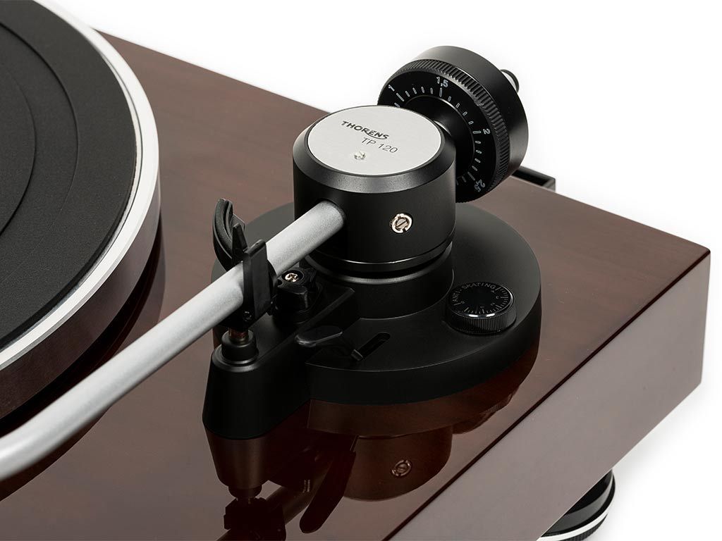 Thorens TD 204 walnoot