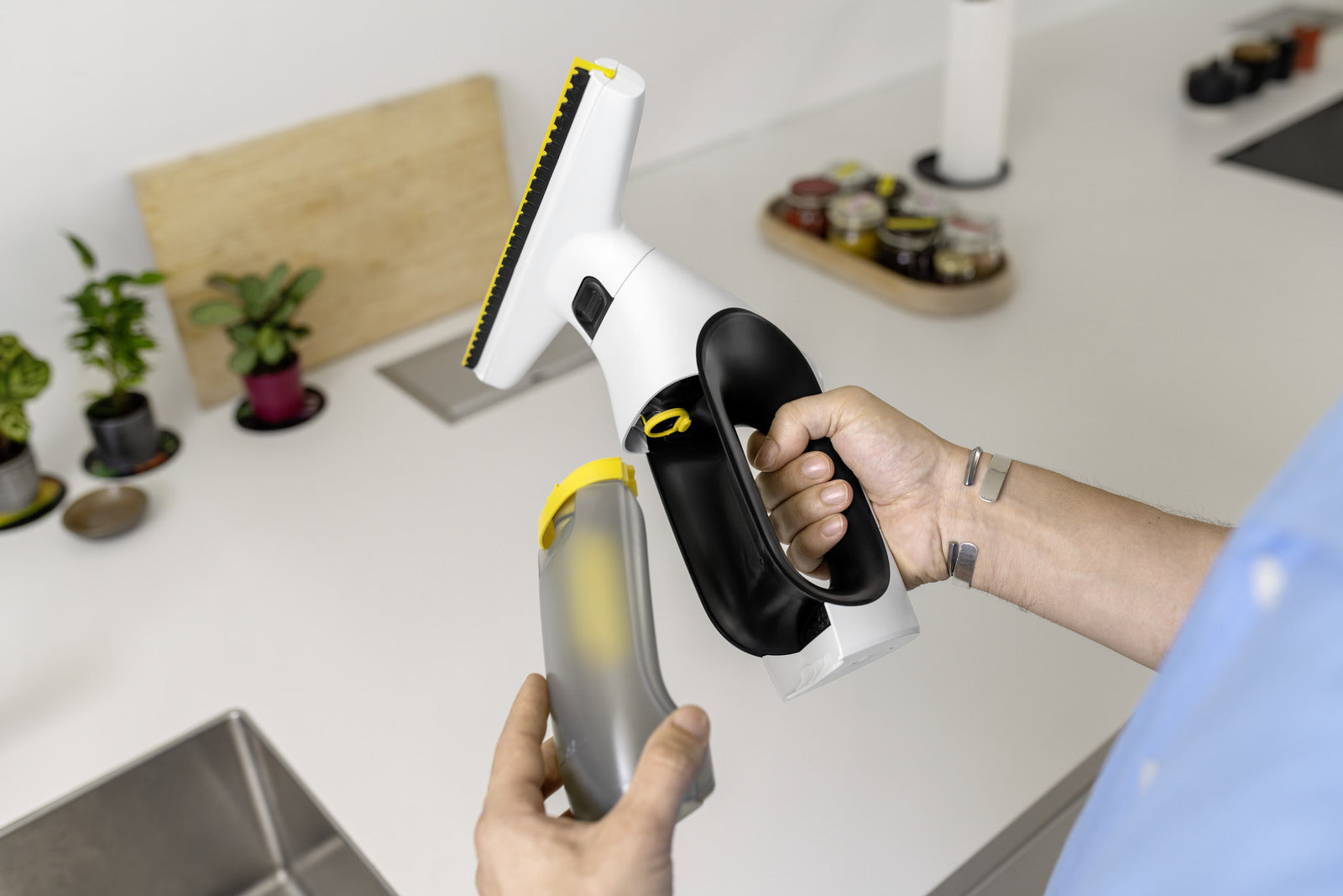 Karcher WV2 Universal Care