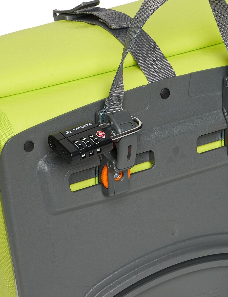 Vaude Aqua front