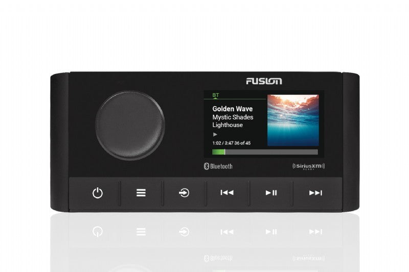 Fusion MS-RA210 marine radio met Bluetooth & DSP